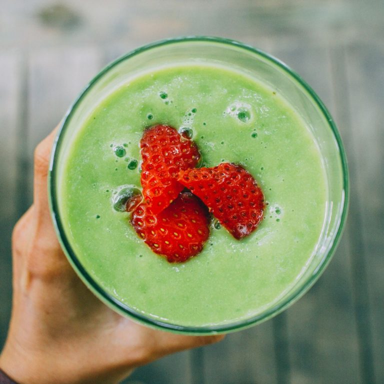 recetas de smoothie fresas con hierba de trgo